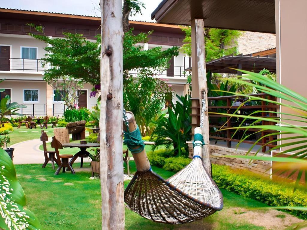 The Park Nangrong Resort Nang Rong Exterior foto